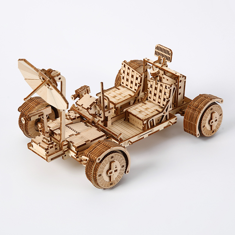 Cross-border best-selling 3d wooden stereoscopic puzzle lunar rover model toys, children's diy toys, desktop decorations wholesale Application Scenario