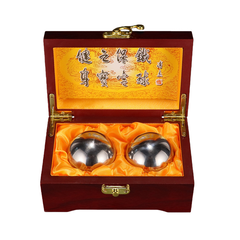 A 304 stainless steel ball hollow bell sound gift for middle-aged and elderly leisure sports, hand-spun massage fitness handball, packed in a wooden box Item Picture
