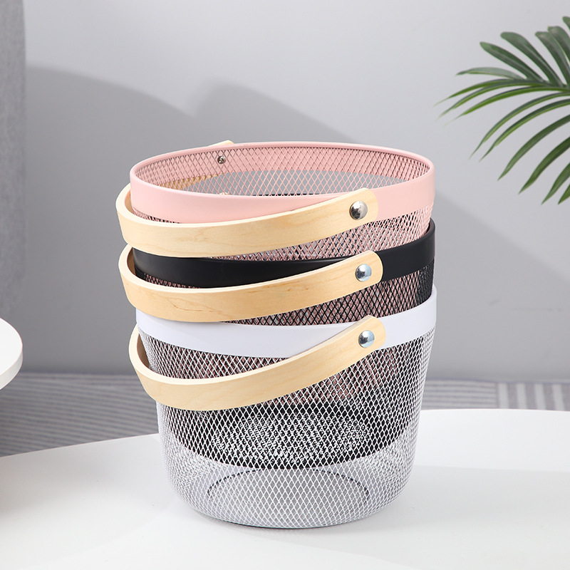 Factory direct supply storage baskets, iron art souvenir baskets, hollowed-out wooden handle fruit baskets, draining baskets and vegetable baskets Application Scenario