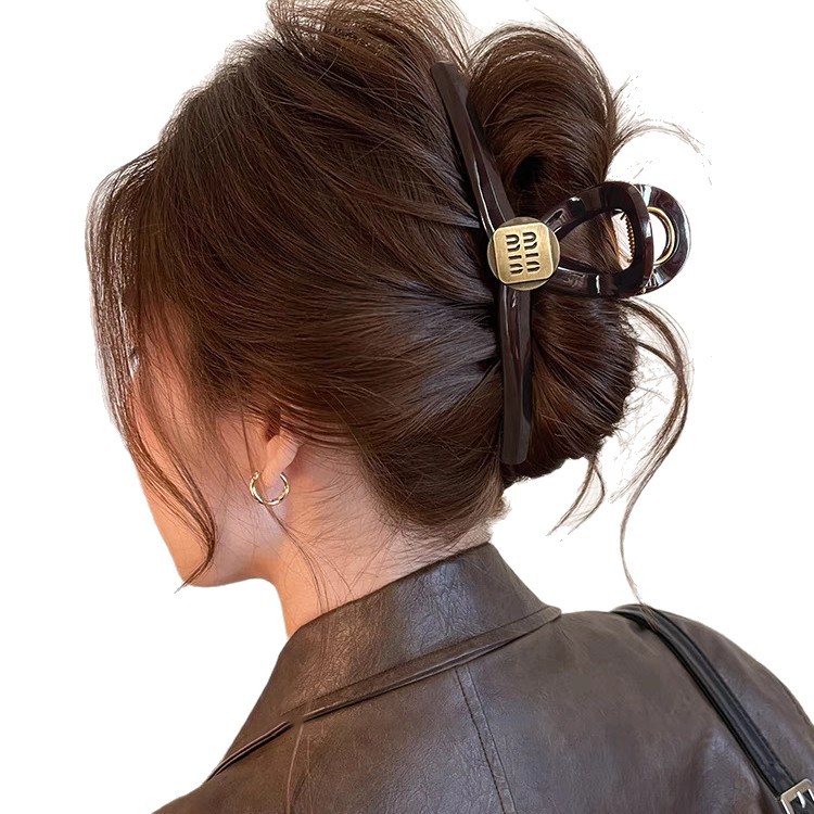 2025 New style simple scratch-clip women's high-end large-sized hair clip, high-quality shark clip headwear at the back of the head Item Picture