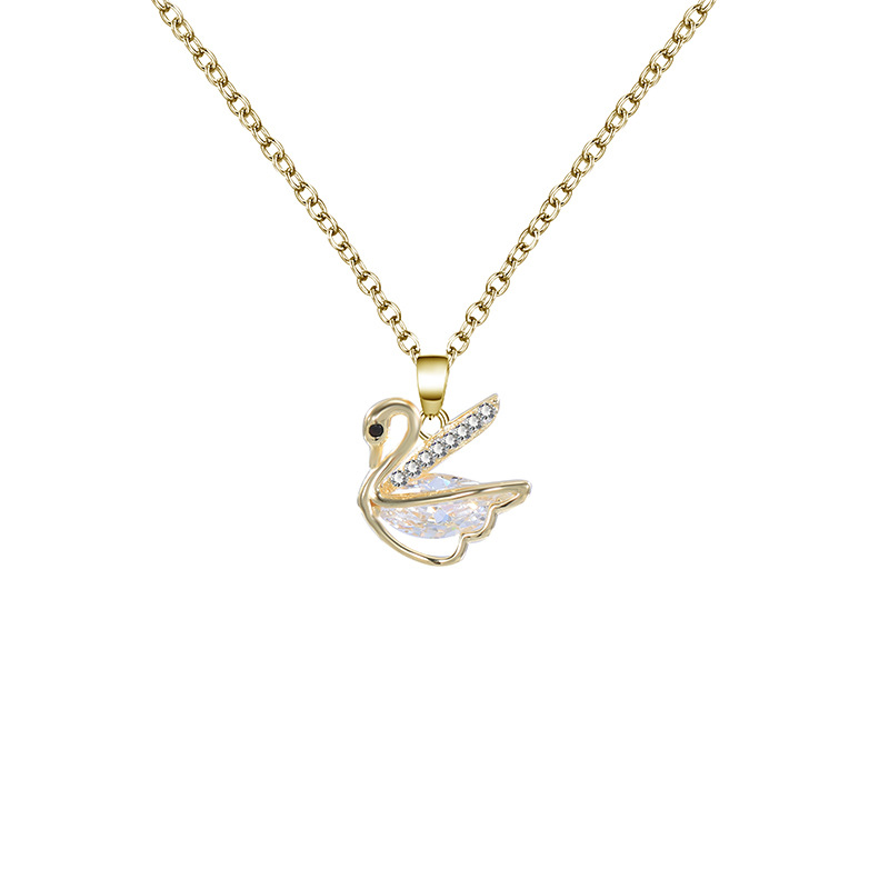 Zhuoheng Zhenxuan s925 Pure Silver Clover Necklace with micro-inlaid zircon, exquisite and compact design, fashionable little dress necklace for women Item Picture