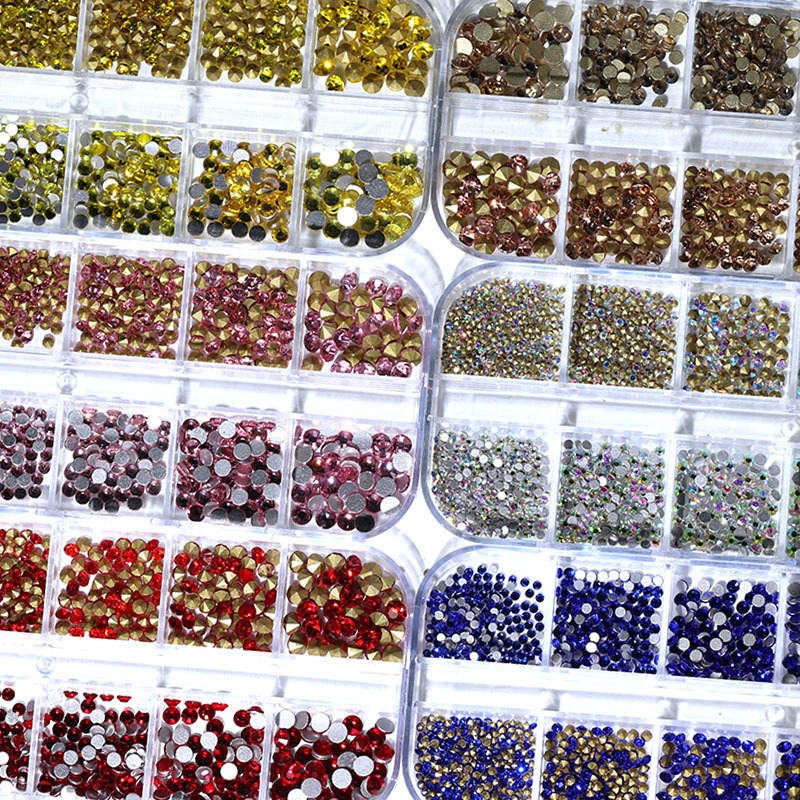 爪链辅料/水钻条/水钻/钉钻辅料/3mm树脂平底水钻产品图