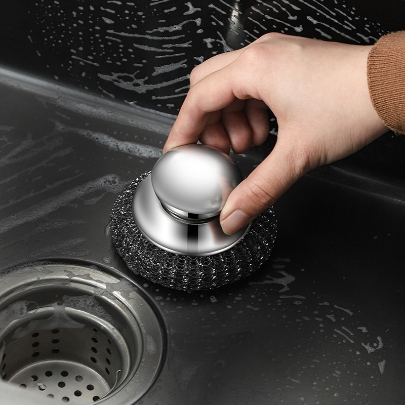 Thickened stainless steel cleaning brush, long-handled bamboo brush, laundry brush, liquid-adding pot scrubber, a perfect tool Application Scenario