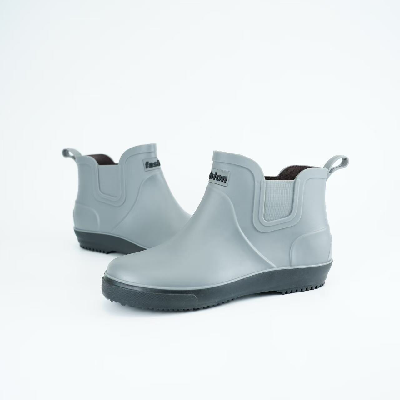 雨鞋儿童夏季卡通/防雨鞋套/运动鞋/鞋子鞋子儿童鞋子白底实物图