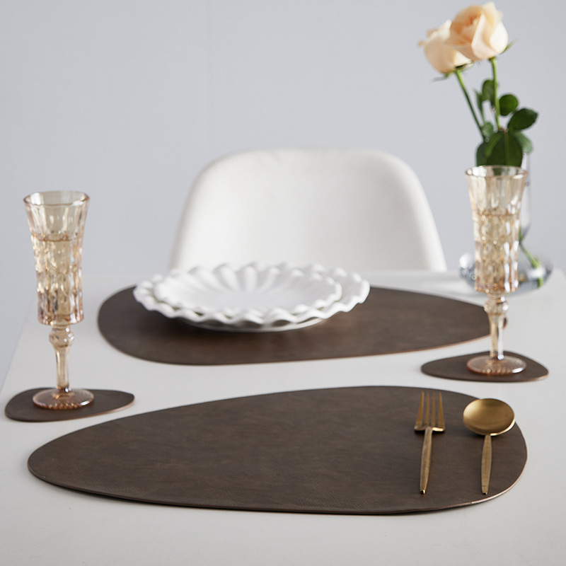 简约轻奢超柔软PU隔热垫防烫垫保护桌面防油污桌垫皮革餐垫碗垫