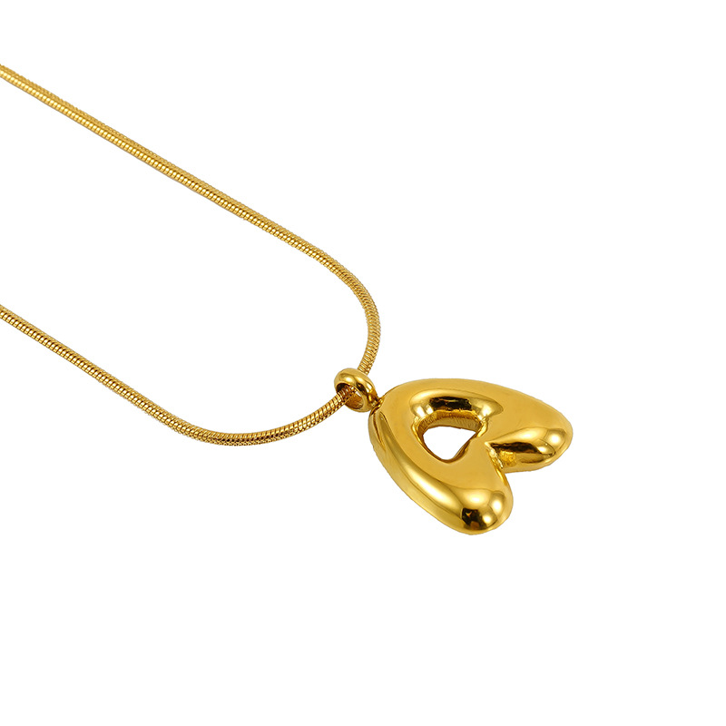 Cross-border best-selling bubble 26-letter smooth pendant necklace, a niche and versatile gold-plated titanium steel necklace accessory