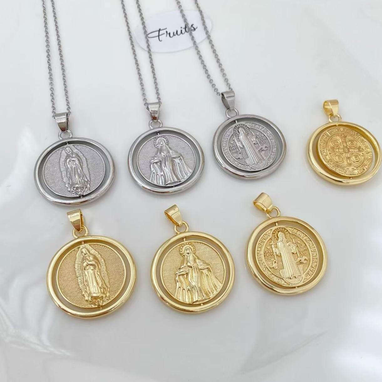 新品做旧复古宗教圣母玛利亚吊牌男女款铜挂坠朋克项链嘻哈配饰