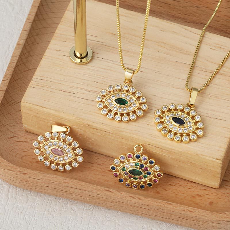 A trendy, personalized and high-end necklace featuring 18k gold copper-plated Devil's Eye in cross-border fashion from Europe and America