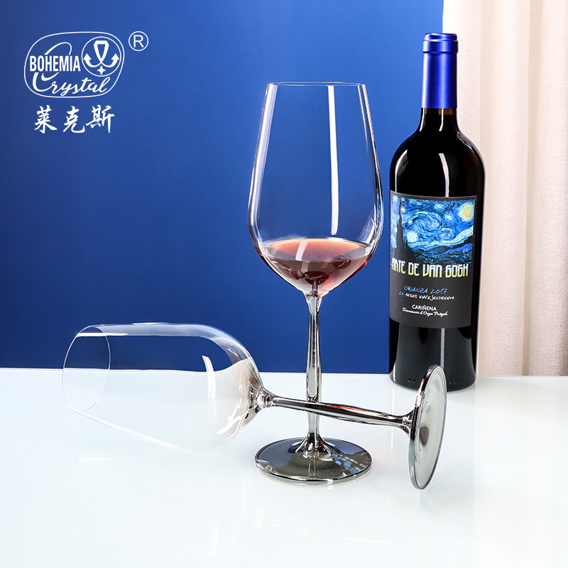 A high-end home gift box of lead-free crystal red wine glasses and Bordeaux cups imported from the Czech Republic as a birthday present for your girlfriend details Picture