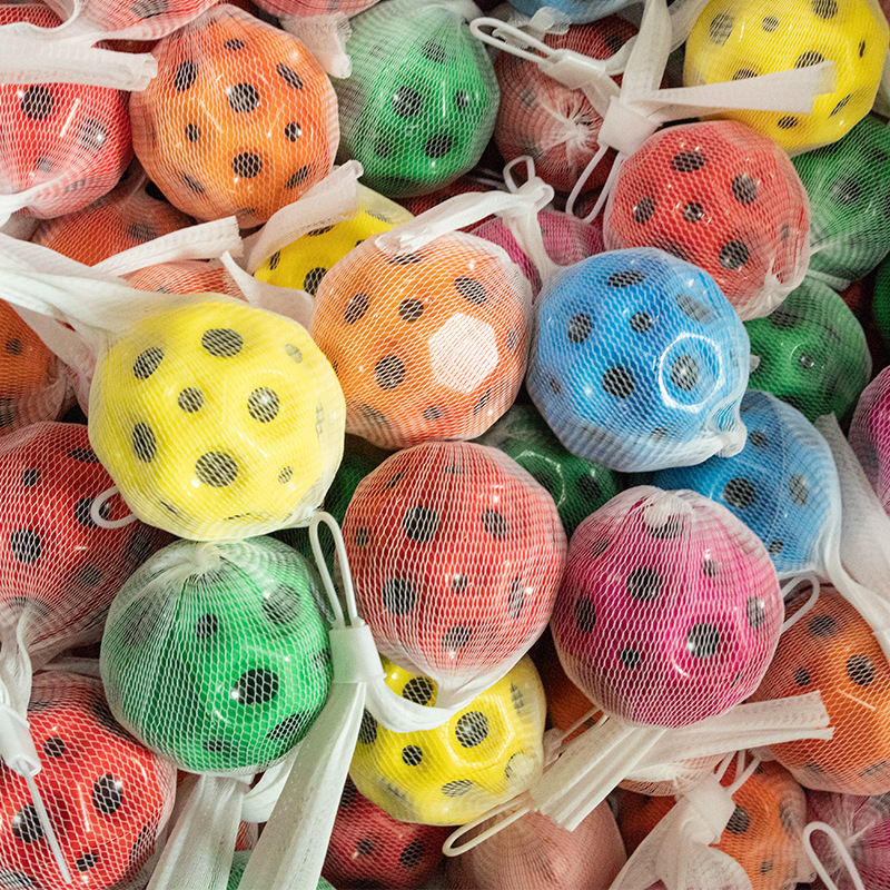 Genuine best-selling elastic balls, Kneading Fun stress-relieving toys, solid foam balls, high-elasticity multi-hole balls, pu colorful stress-relieving balls