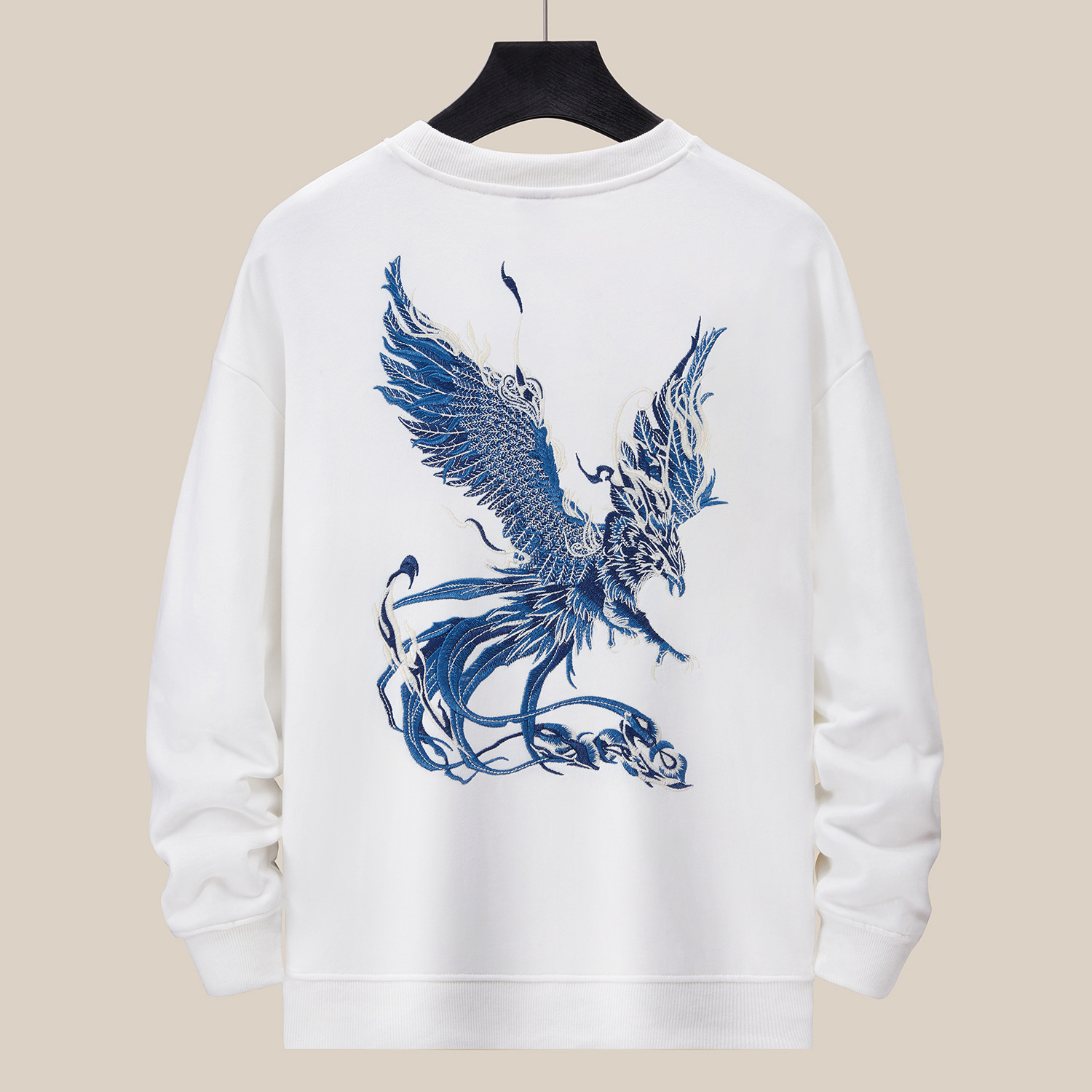 360g autumn and winter new men's round-neck sweatshirt, a loose-fitting and large-sized fashion brand with embroidered pure cotton long-sleeved top Application Scenario