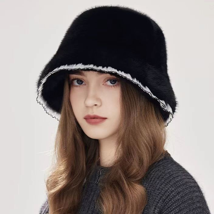 A versatile knitted, warm, Korean-style fisherman's hat that shows off your face, a sweet and cute women's woolen hat with lace trim for the autumn and winter season details Picture