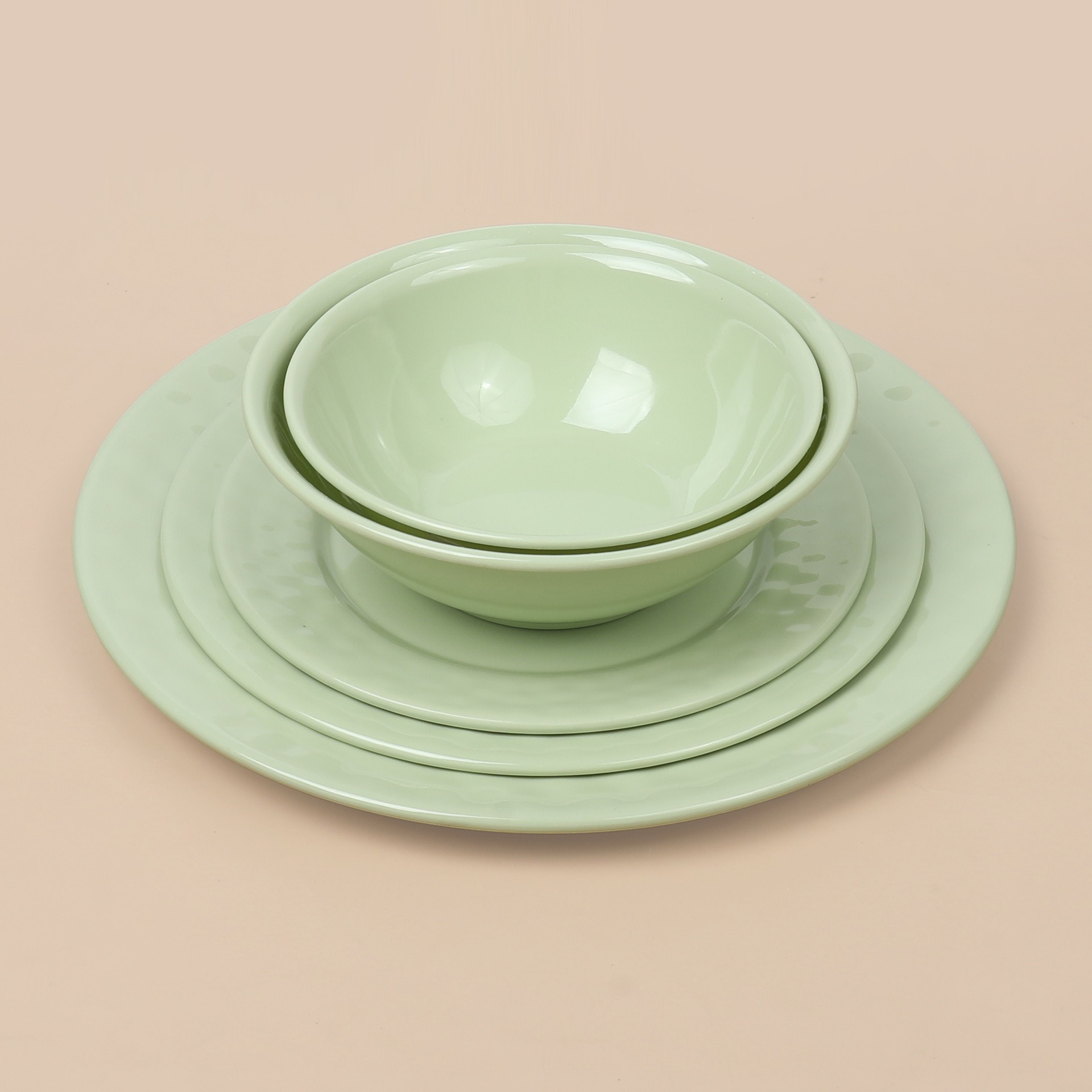 Melamine green plates and tableware for foreign trade, barbecue plates, hot pot restaurant vegetable plates, side dish plates, saucers, noodles, bowls, cups and spoons details Picture