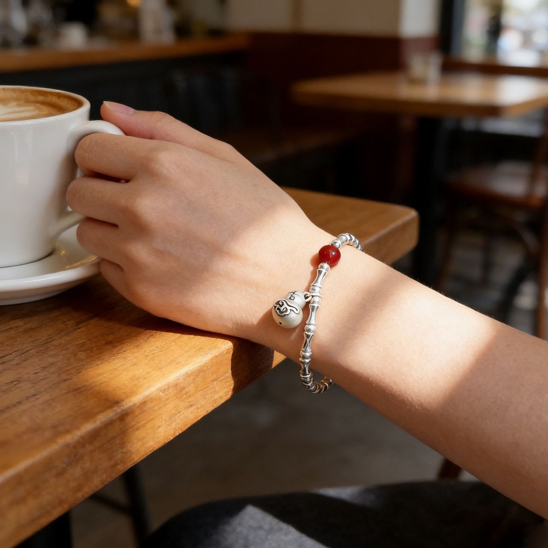 999 pure silver 12.19 red agate bamboo joint gourd bracelet, a niche design new Chinese-style traditional Chinese style bracelet for women, with a light luxury and high-end feel details Picture