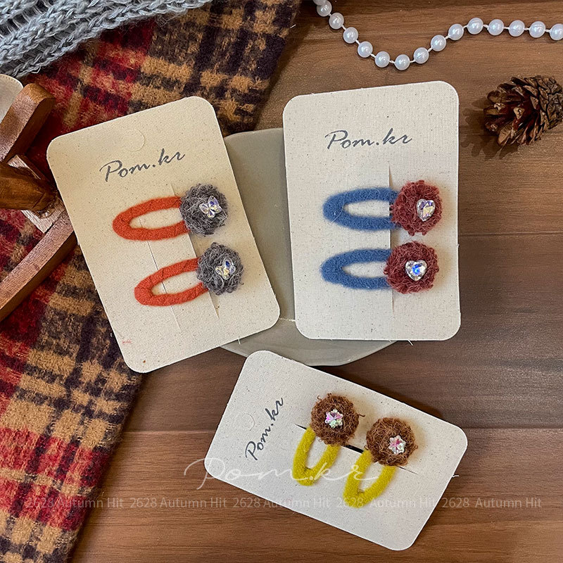 New Korean-style autumn and winter plush star hair clips, handcrafted children's matching set, sweet side fringed bangs clips, Bye clips, Pom.kr plush diamond jewelry hair clips, multi-color series, small, cute and exquisite daily headwear for girls details Picture