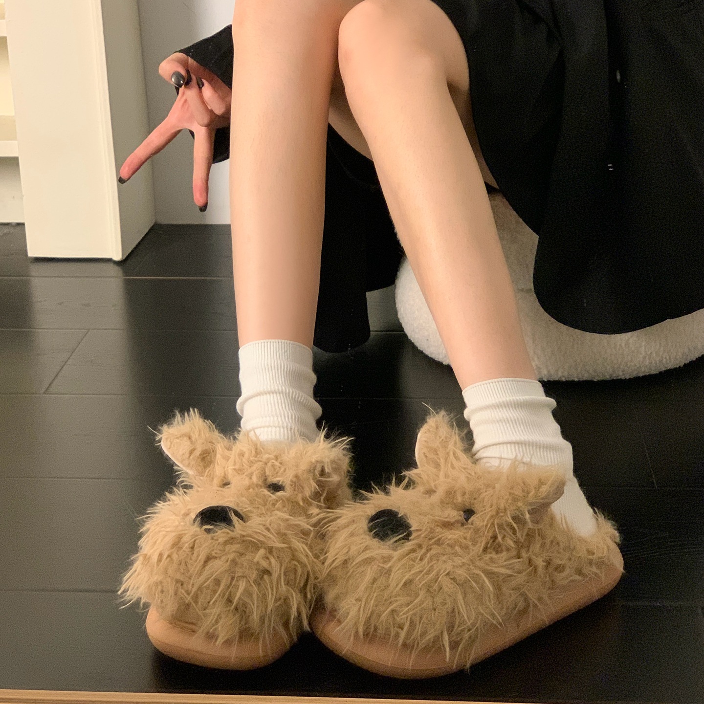 家居棉鞋实物图