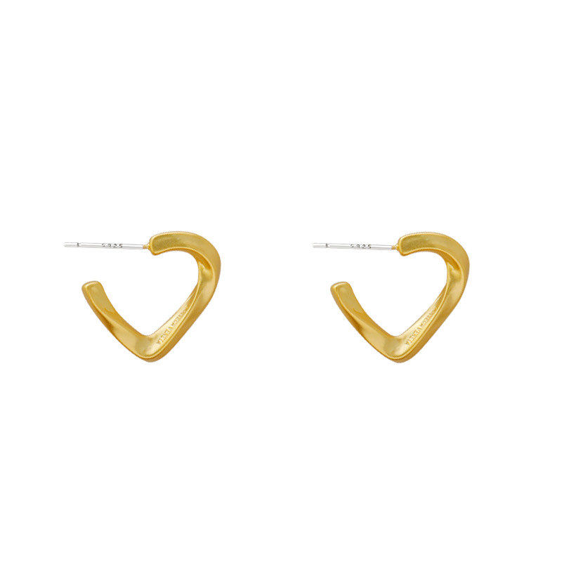 Hyacinth925 agujas de plata minimalista corazón aretes viento frío diseño de nicho torcido temperamento irregular simple y versátil orejeras Item Picture