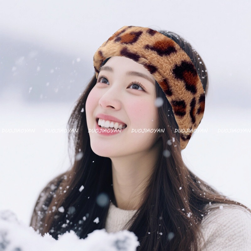 New retro leopard print plush headband for autumn and winter, elastic wide-edge headscarf, face wash and hair tie, forehead warmth must-have for women Specification image