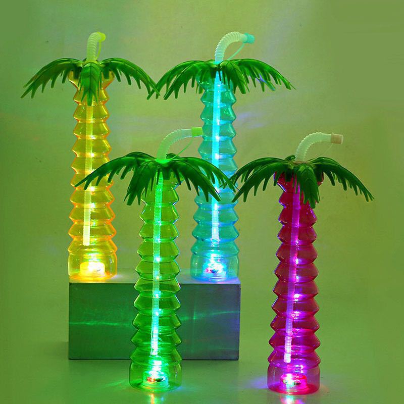 New wholesale PET coconut tree cups, plastic straw cups, disposable juice bottles with lights and personalized designs for cross-border trade Application Scenario