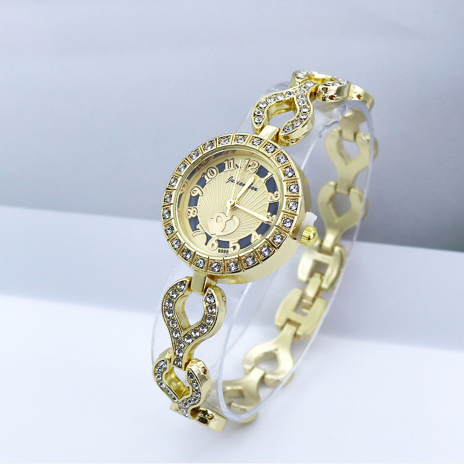 New cross-border trade bestseller Y-shaped bracelet watch, fashionable women's watch, diamond-encrusted wristwatch, foreign trade fashion women's watch