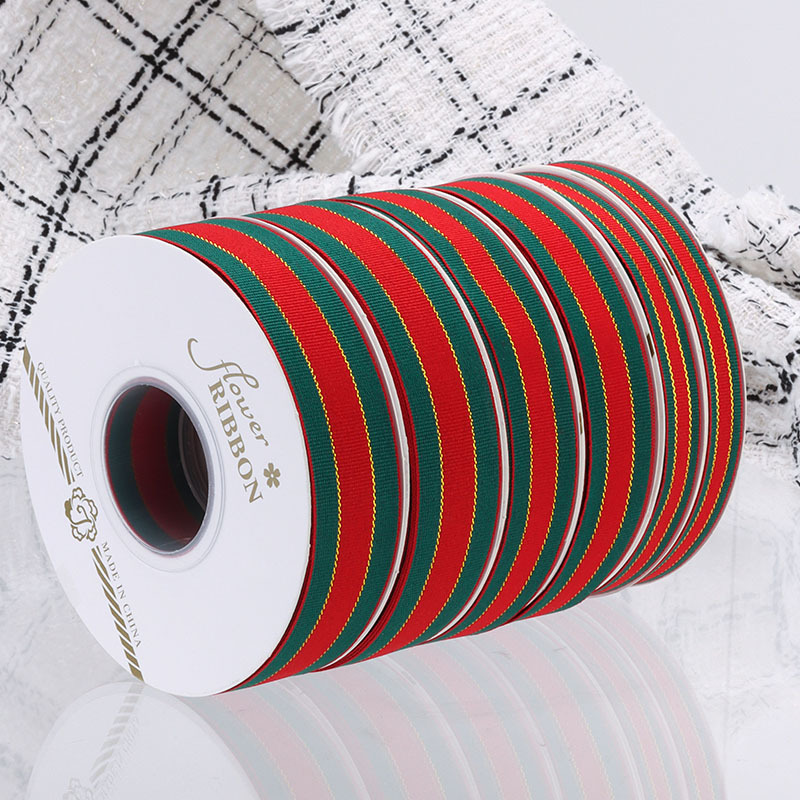 Christmas gift wrapping ribbons, bows, diy gift decoration, gilded ribbons, flower wrapping, webbing, ribbons Application Scenario