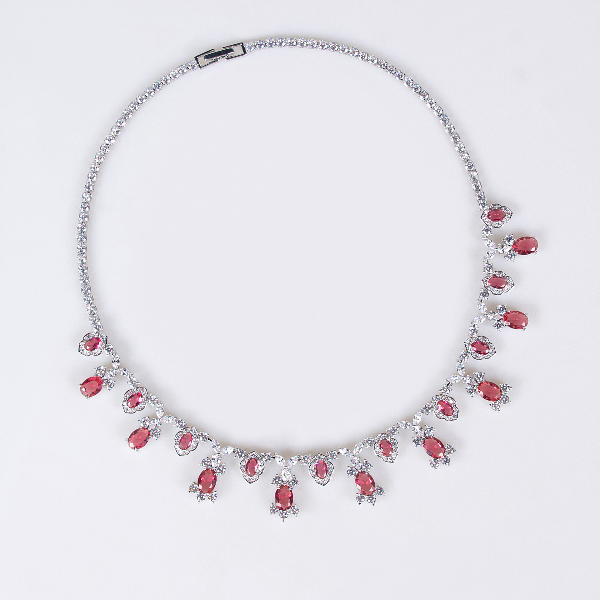 Comercio exterior europa y Estados Unidos boda boda collar de circonitas joyería de alta calidad collar de mujer pendientes de lujo y accesorios versátiles venta al por mayor gutisa joyería accesorios vestido de banquete joyería lytj30427 Item Picture