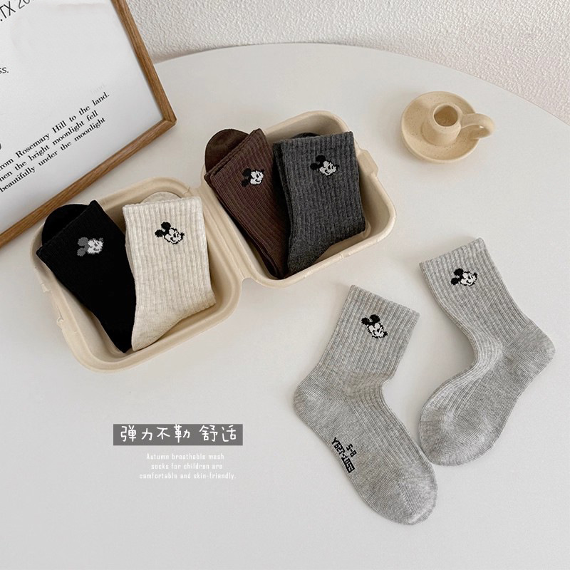Boys' socks, Spring and autumn boneless mid-calf socks, children's Korean version Instagram cartoon Mickey Mouse trendy socks, big kids' cotton socks, autumn Specification image