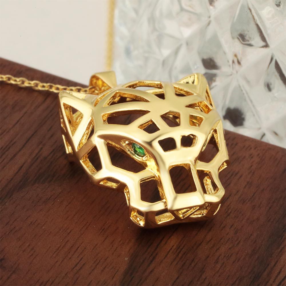 European and American cross-border fashion nude hollowed-out leopard pendants for men and women, hip-hop simple copper plated real gold factory direct sales details Picture