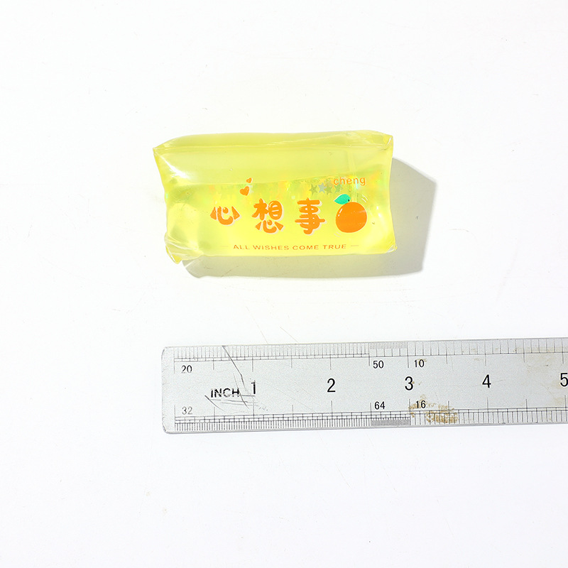 Wholesale of uncatchable water snake creative prank props, stress-relieving mini athlete children's toys Item Picture