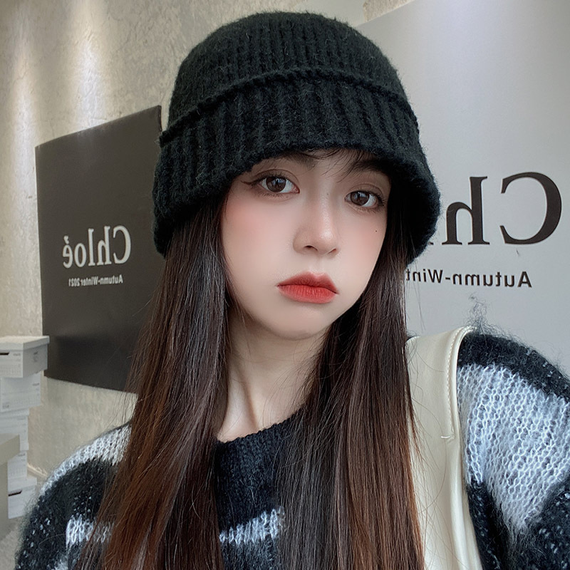 The Korean Dongdaemun woolen fisherman hat, a trendy autumn and winter Korean-style knitted bucket hat that makes the face look smaller and keeps warm