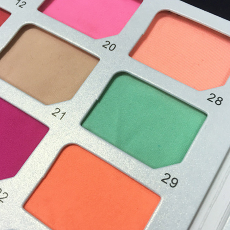 彩妆盘眼影盘化妆品彩妆套装美妆礼盒12色