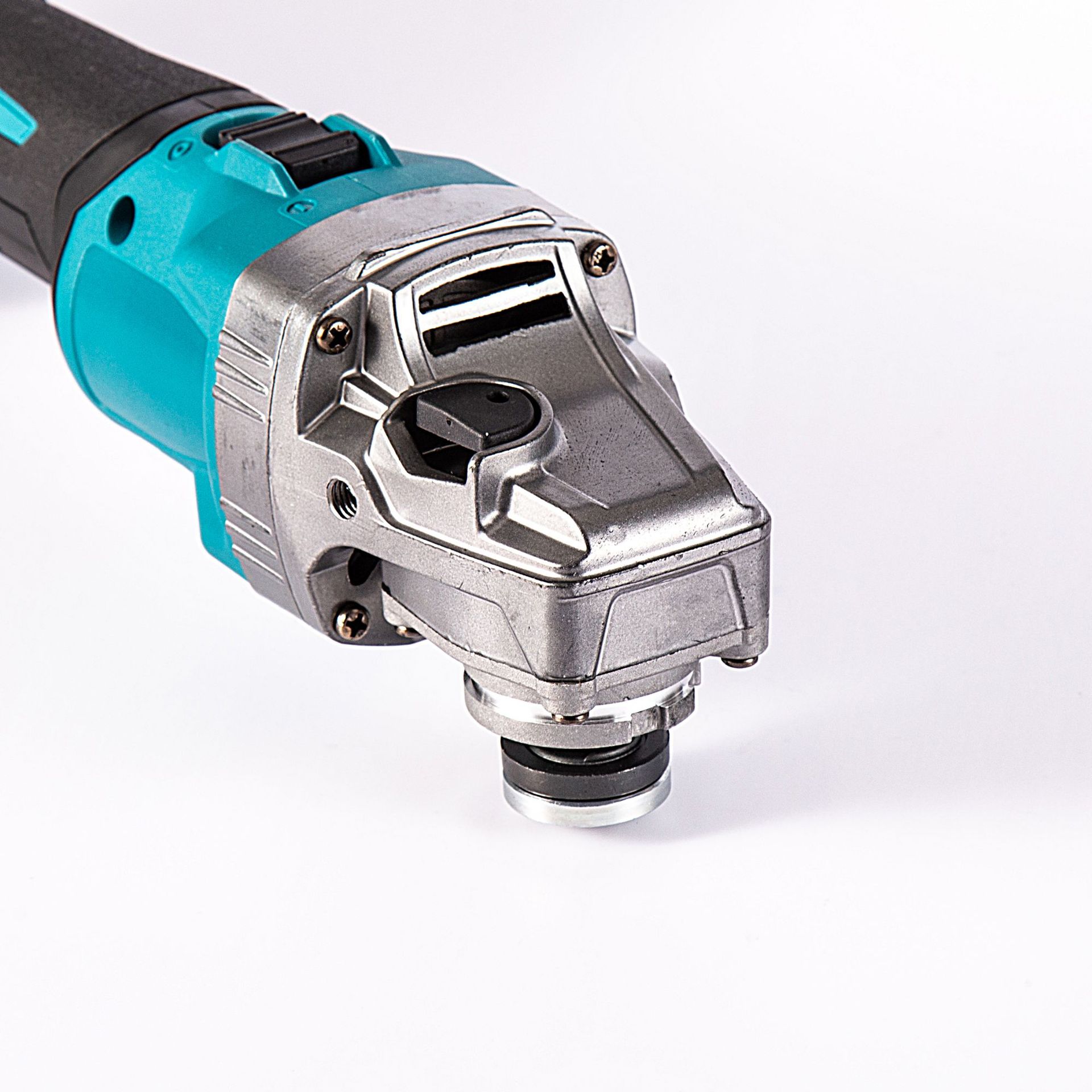 Rechargeable handheld Angle grinder, brushless lithium battery polishing machine, high-power electric wireless portable grinding machine Application Scenario