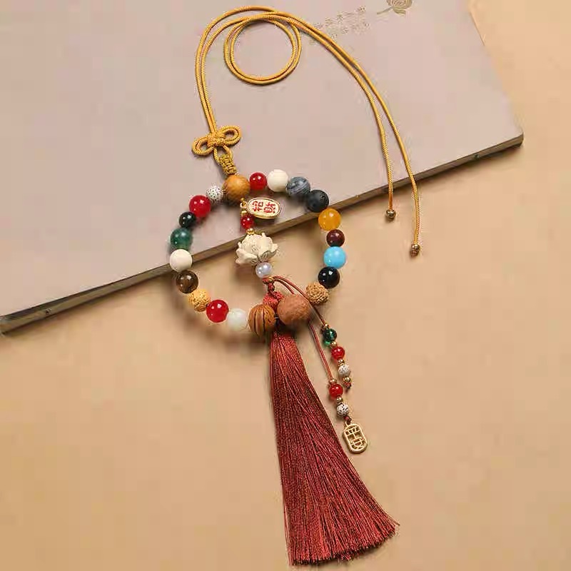 18-seed car pendant, new Chinese-style safe entry and exit 18-seed 18-seed car Bodhi bead bead multi-treasure jewelry Application Scenario