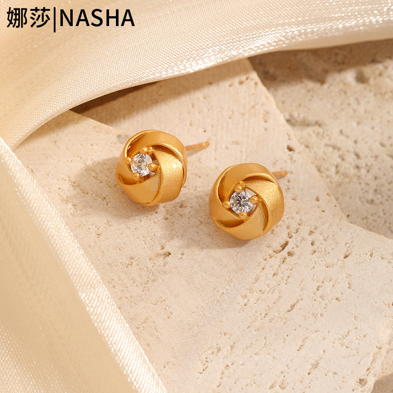 Nasha cross-border copper-plated 18K real gold gold rose elegant and high-end earrings S925 silver needle stud earrings for women details Picture