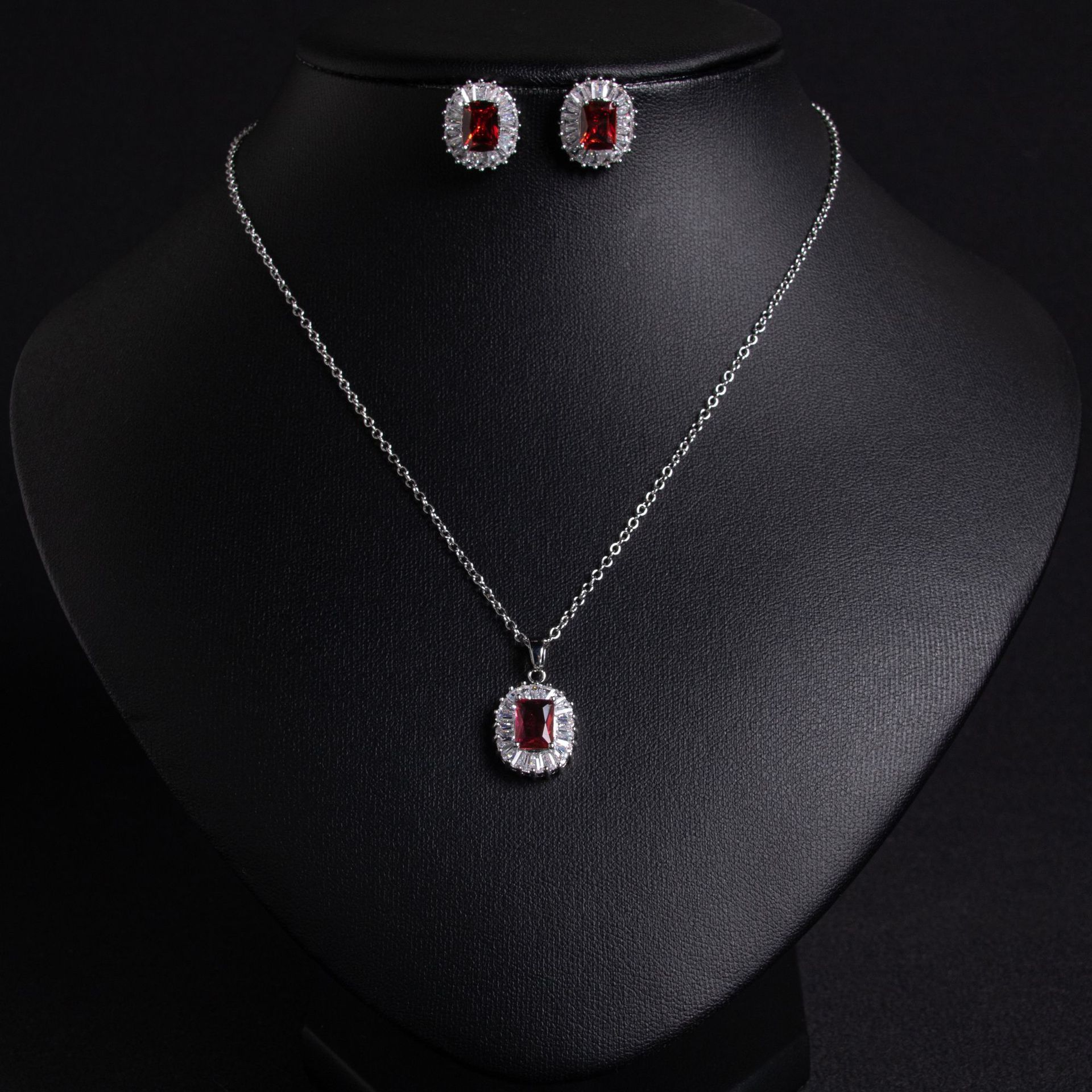 Cross-border feminine charm necklace, earrings, jewelry, zircon square collarbone chain, banquet dress, bride accessories wholesale LY4292/LYDZ4292 Getisa jewelry, banquet dress, accessories for women details Picture