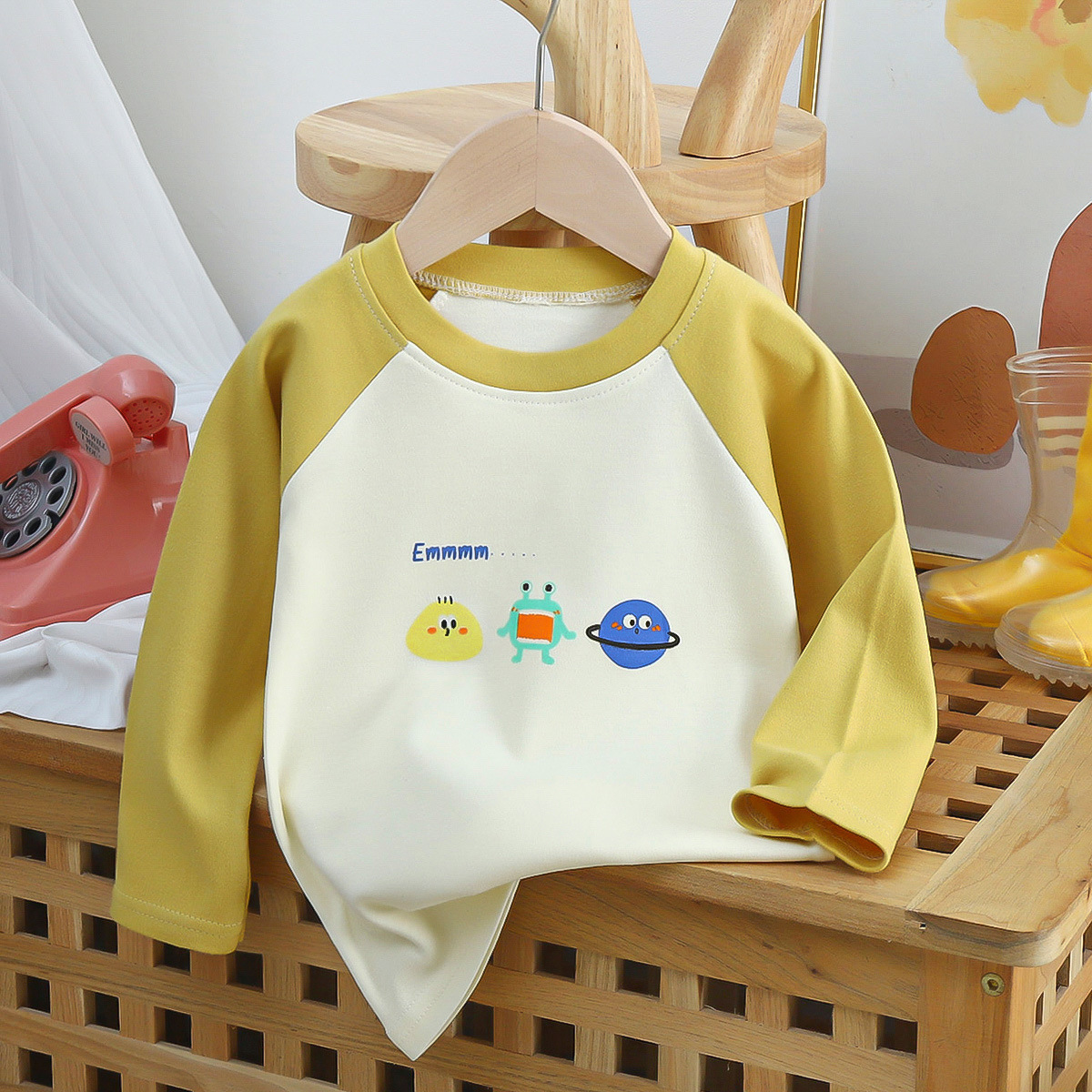 Children's long-sleeved T-shirt, new pure cotton baby base layer, knitted sweater, boys' long Johns, Korean version, 1-year old children's clothing wholesale