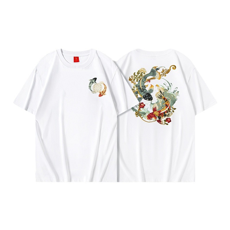The 2026 summer new short-sleeved T-shirt for men features summer embroidery with blooming flowers and koi fish, presenting a strong national trend and a loose Chinese style Item Picture