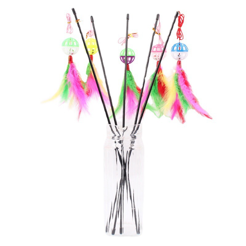الريشة الملونة: كرة الاجراس المصنوعة من البلاستيك Item Picture