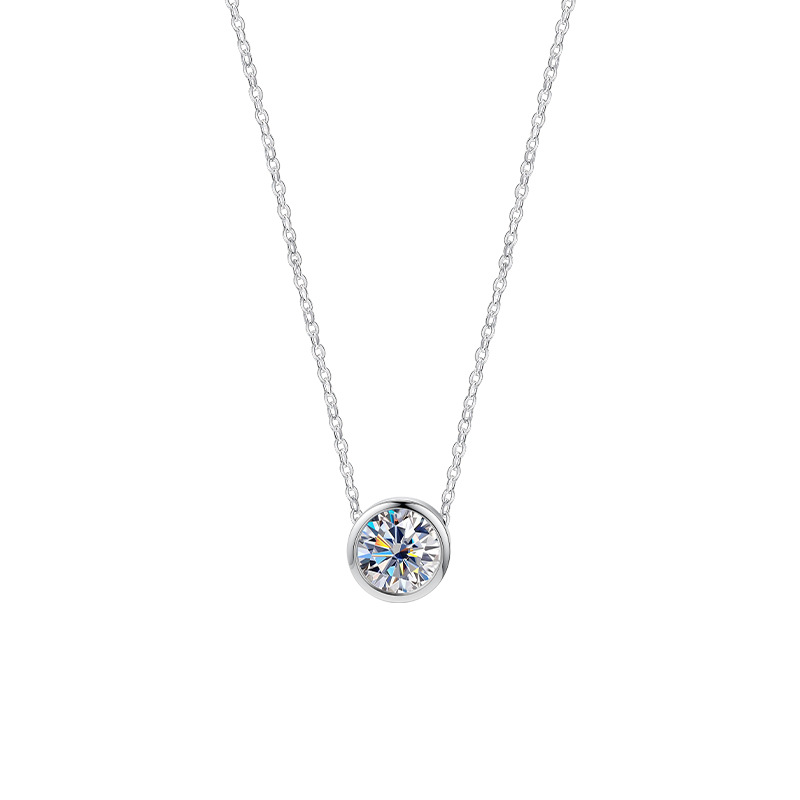 S925 sterling silver bubble necklace, Moissan diamond one-carat pendant, single diamond, simple, light luxury, versatile collarbone chain wholesale Application Scenario