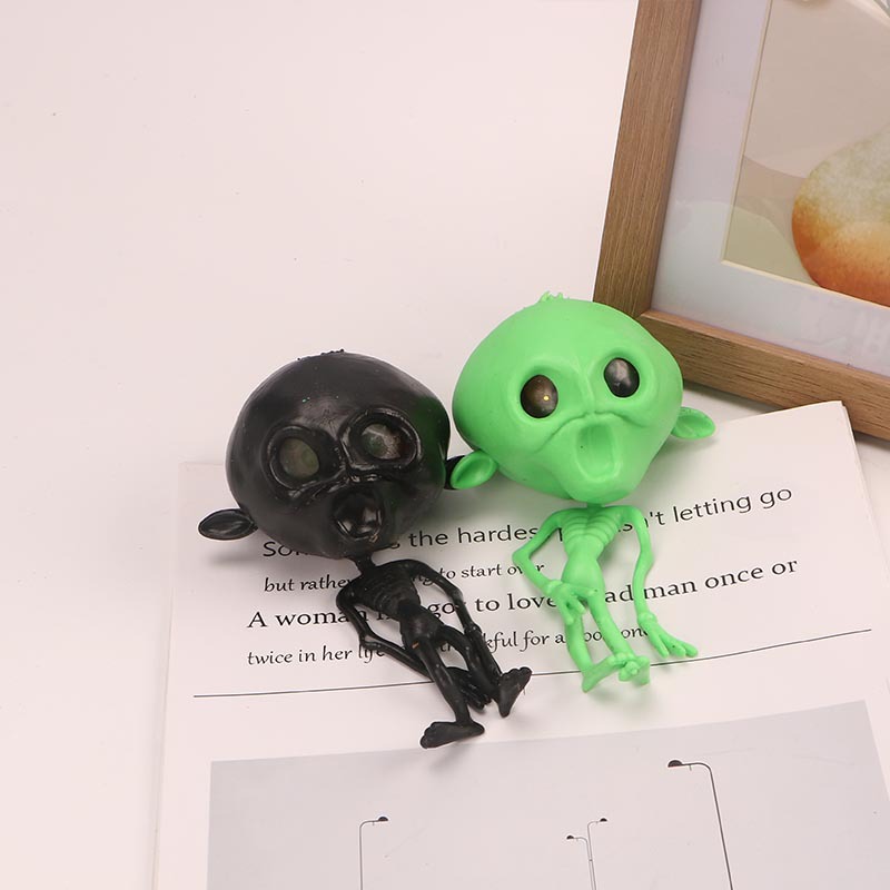 New, unique and hot-selling stress-relieving toys: Skull Grape Ball Squeeze toys are in stock and available for direct sale Specification image
