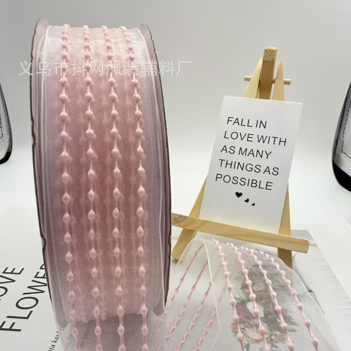 Wholesale of four-color striped transparent snow gauze webbing, diy bow hair accessory accessories, flower packaging ribbons Application Scenario