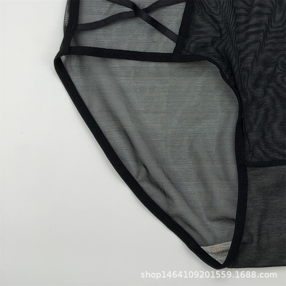 # Best-selling Women's lace underwear with bell knots, graphene antibacterial crotch straps, cross cutout, high elasticity and low waist 17215 Application Scenario