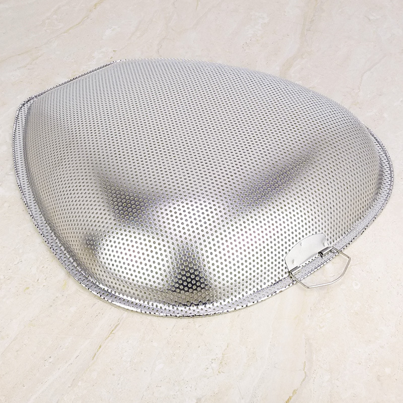 Multi-functional hanging stainless steel vegetable washing basket, draining basket, plastic basin, kitchen tableware storage and organization Application Scenario