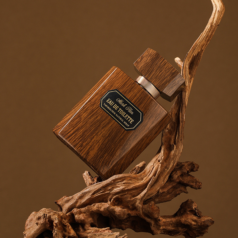 فالعطور الرجالية التي تُستعمل عبر الحدود في التجارة الخارجية هي عطور اوروپا details Picture