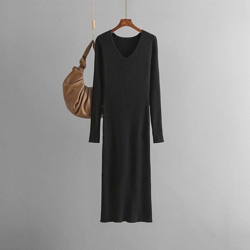 V-neck knitted dress for women in autumn and winter: straight-cut, slimming, long-sleeved, ripped, slit, knee-length sweater dress details Picture