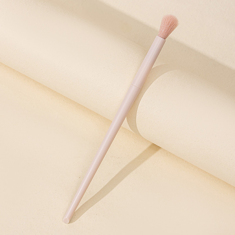 瑛秀美热销新款化妆刷 可换头晕染刷 糖果火苗眼影刷鼻眼影美妆工具工厂直销产品图