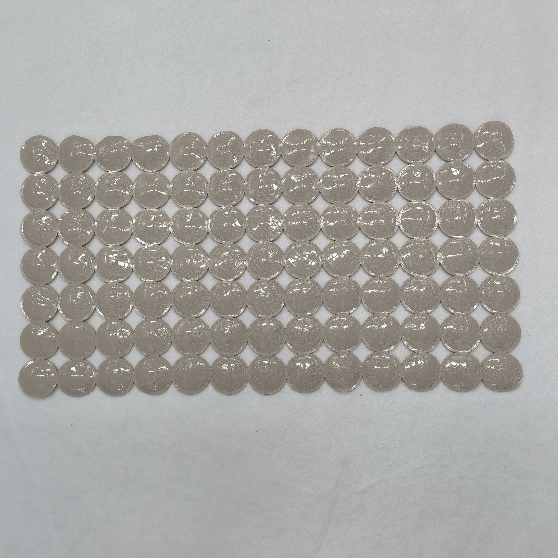 防水底垫/塑料垫防潮垫/地毯/揉面垫硅胶/杯垫欧式白底实物图