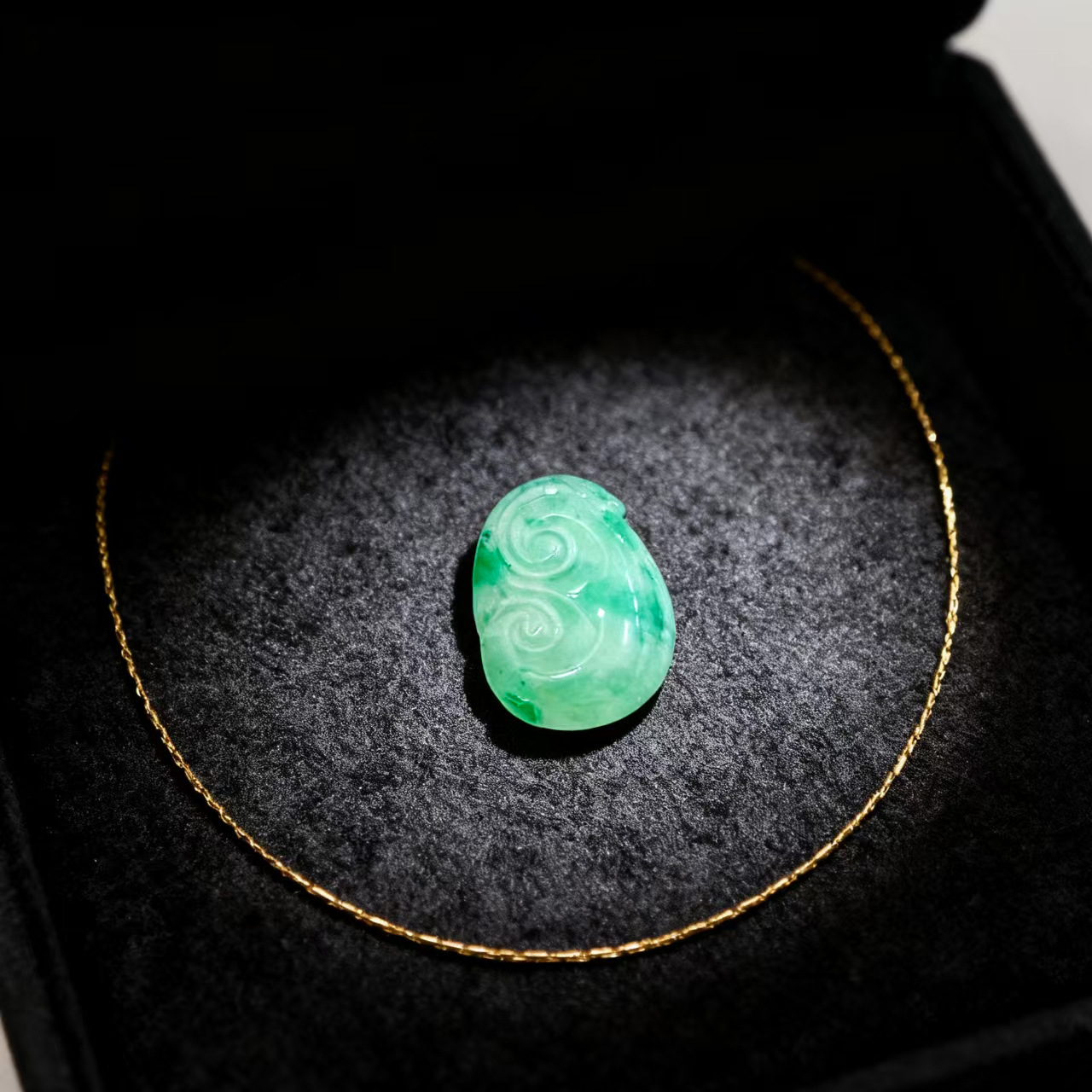 African Jade Ruyi pendant, jade pendant material, handcrafted diy necklace, jewelry accessory wholesale Application Scenario