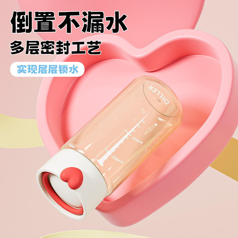 婴幼儿学饮杯实物图