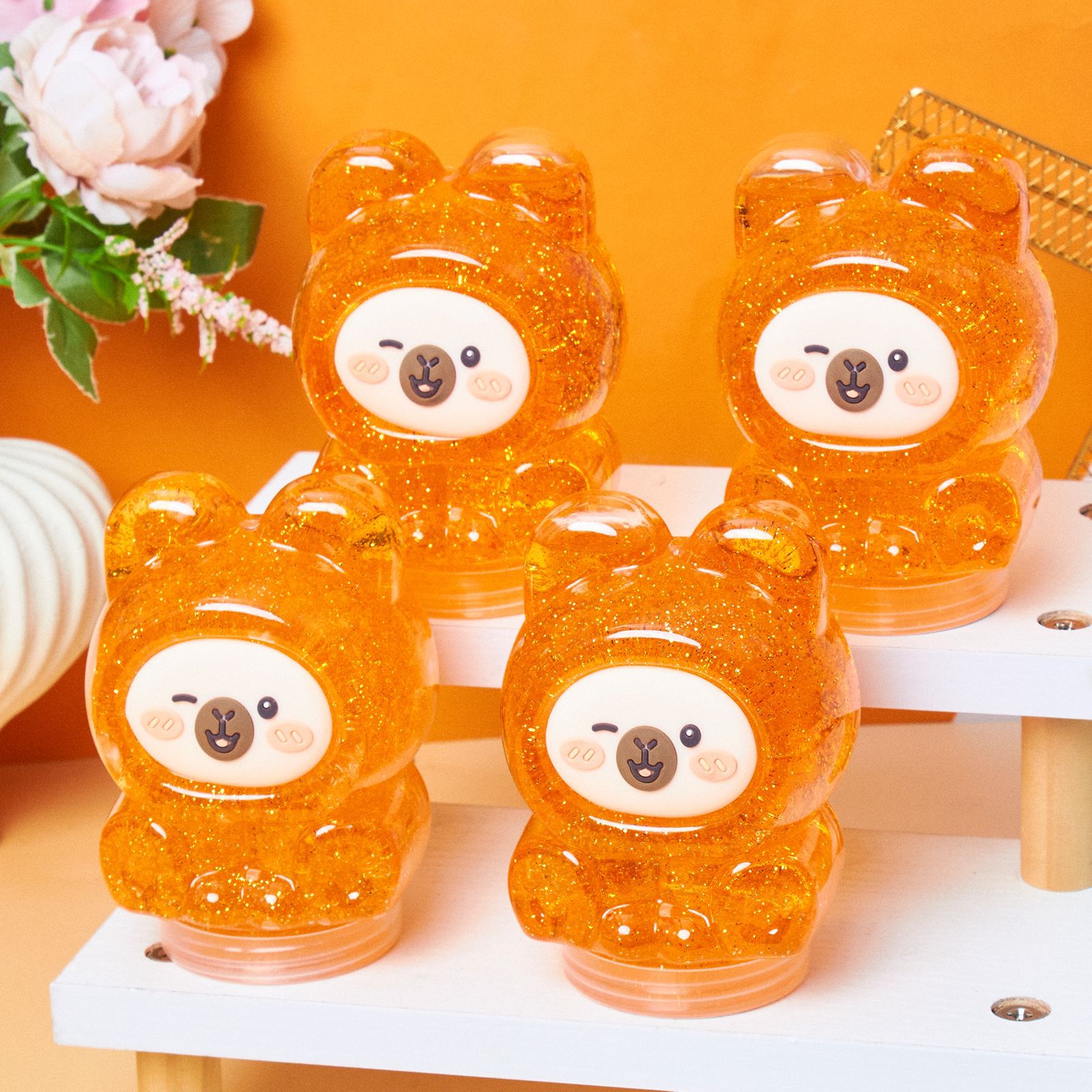 New cute cartoon-shaped creative bubble glue fruit dolphin smiling children's toy, stress-relieving and fun, factory wholesale Application Scenario